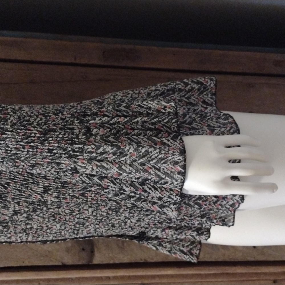 BLOUSE - Picture 2 of 4